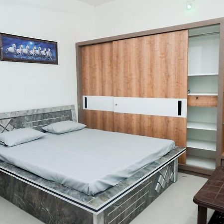 Mahadev Premium Homestay Garudeshwar Esterno foto