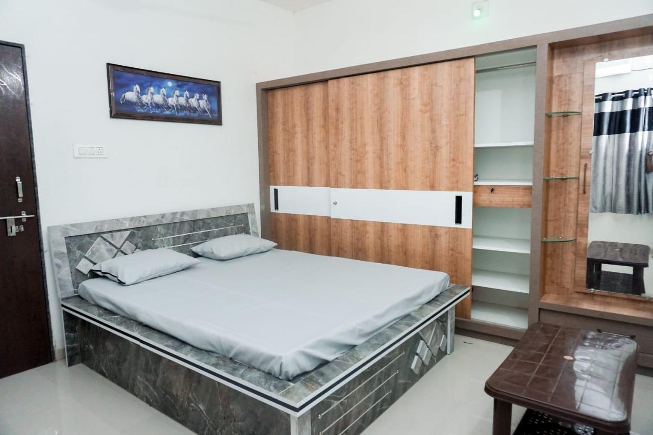 Mahadev Premium Homestay Garudeshwar Esterno foto